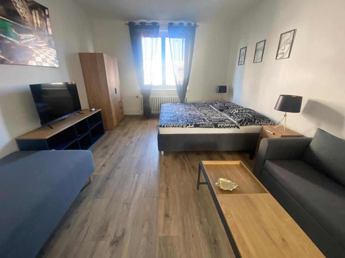 Cerna Ruze - Apartman 4 Pilsen Exterior photo